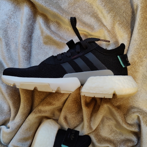 Adidas Wmns P.O.D. S3.1 'Core Black', Size 5.5 - Picture 9 of 16